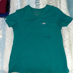 LIMITED EDITION hunter green Figs Catarina top